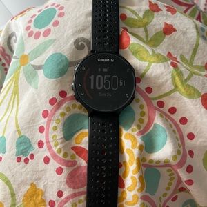Garmin forerunner 235